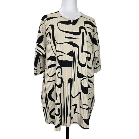 COS Tops - COS pleated Abstract Print Relaxed Fit Quarter Zip Blouse